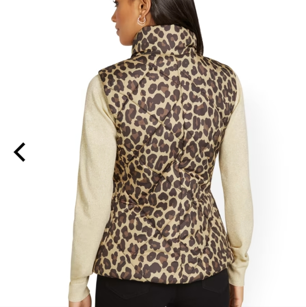 NWOT Animal print vest - Picture 2 of 3
